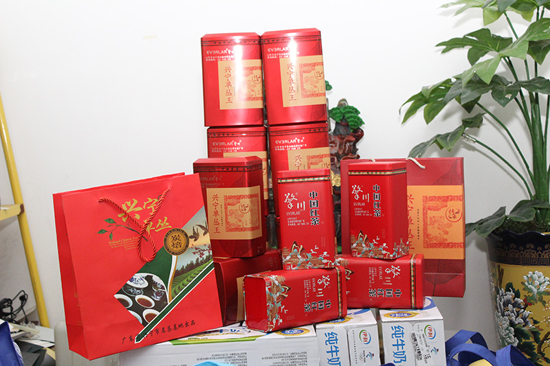 喜迎中秋國慶！擎川公司為員工送上中秋節(jié)福利啦