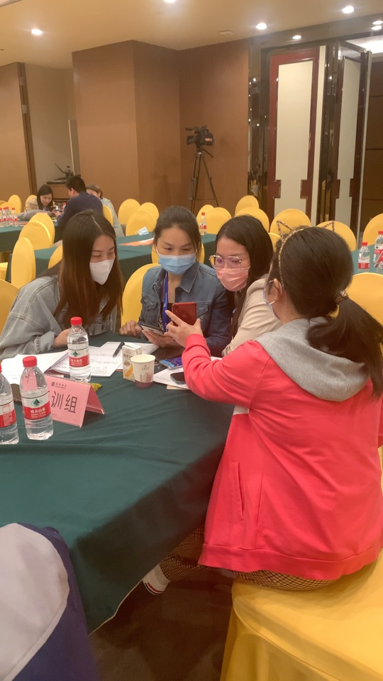 管理是嚴肅的愛，培訓(xùn)是公司最好的福利！